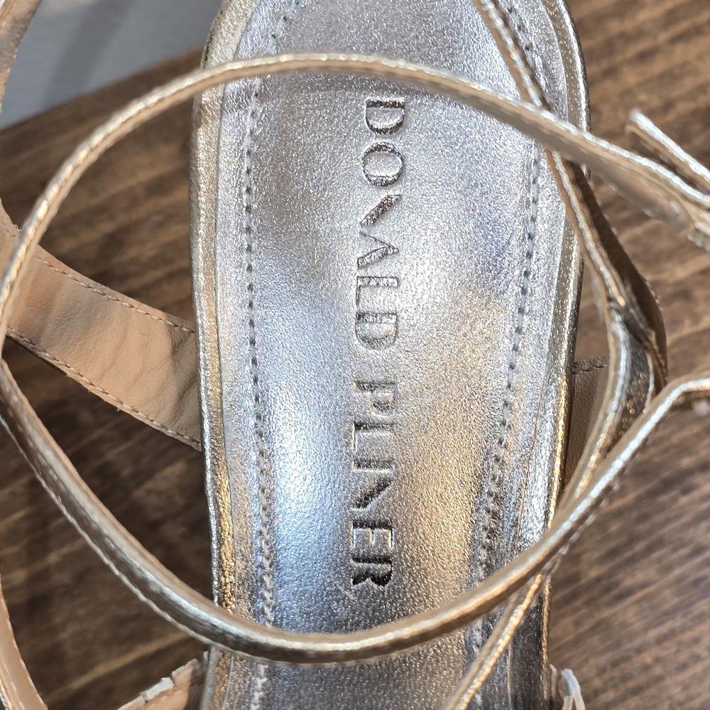 Donald Pliner NWOT Riva Slip-on Buckled High Heel Sandals Women's Size 8 - Picture 5 of 10